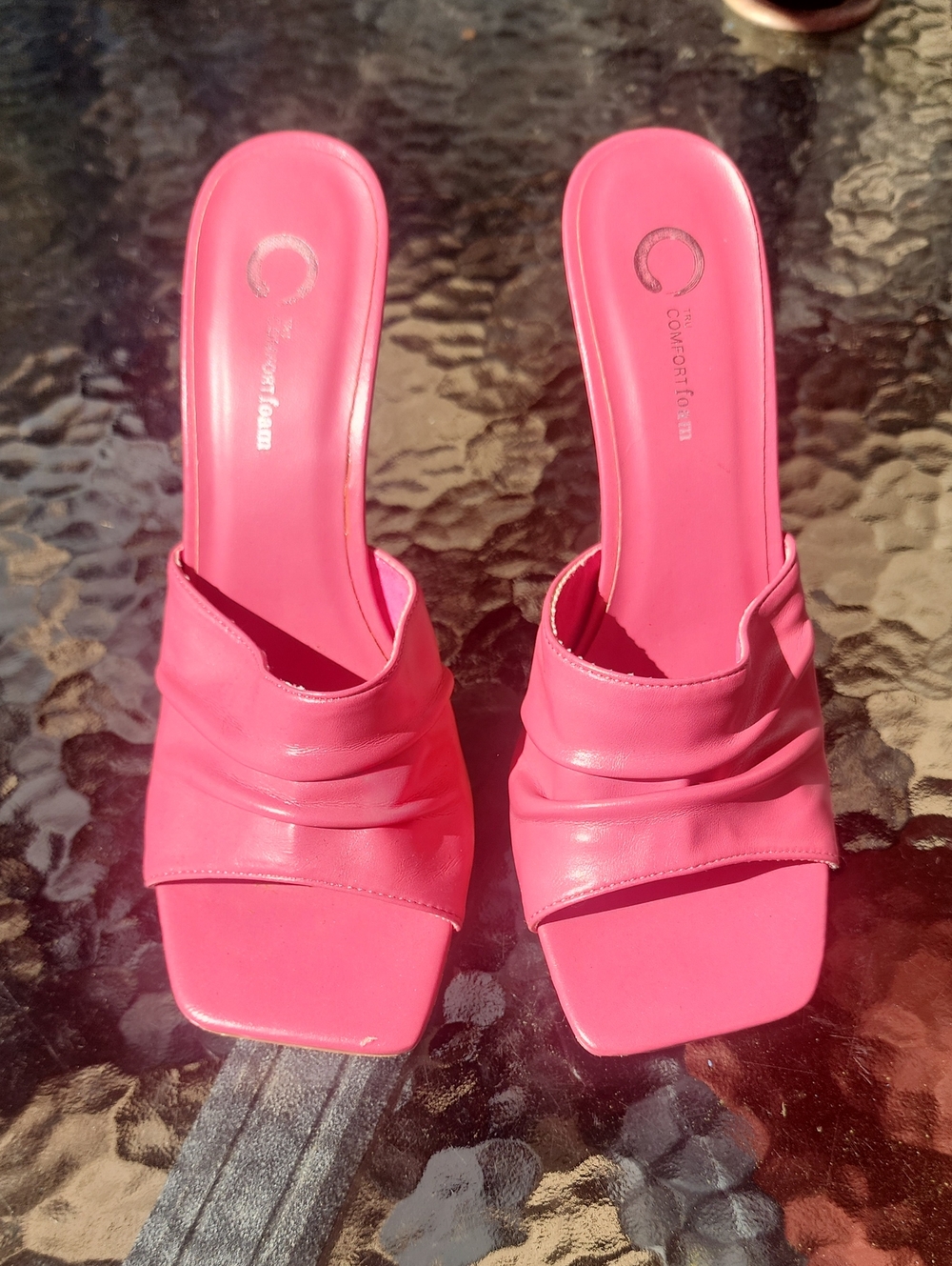 Women’s Pink Slide Sandals -TRU Comfort Foam Size 8.5